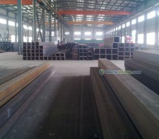 現貨供應135×135直縫方管 吊車與起重機專用建材解決方案